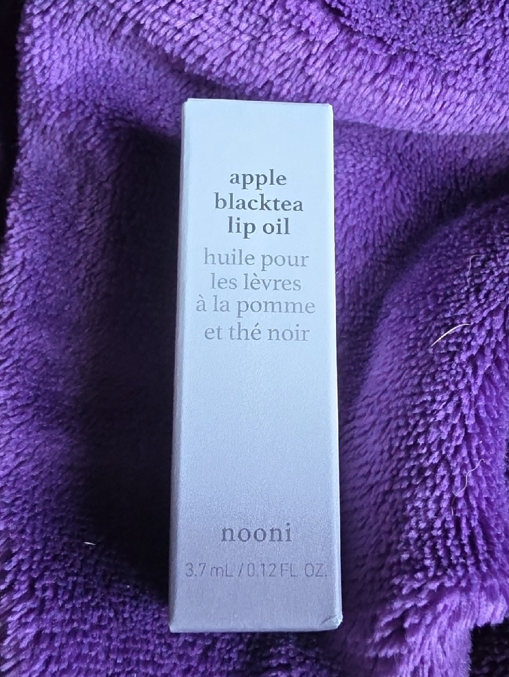 Apple Blacktea Lip Oil – Hydrating Clear Lip Balm (Purple Packaging)